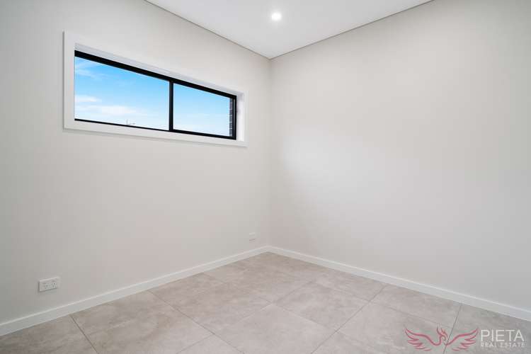 76A Lithgow Avenue, Campbelltown NSW 2560
