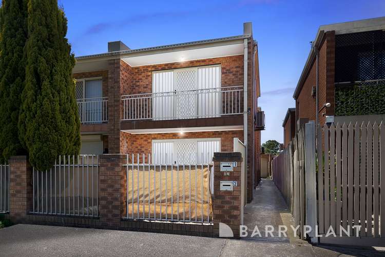Main view of Homely unit listing, 1/70 William Street, St Albans VIC 3021