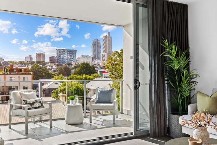 Second view of Homely apartment listing, 32/68 Sir John Young Crescent, Woolloomooloo NSW 2011