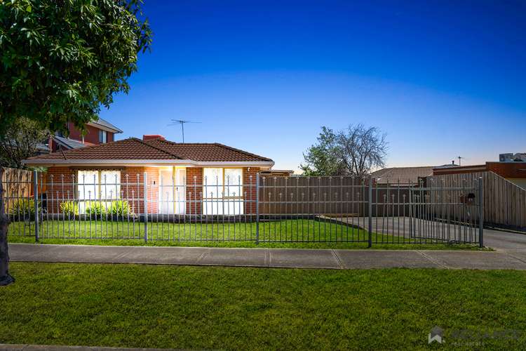 73 Rokewood Crescent, Meadow Heights VIC 3048
