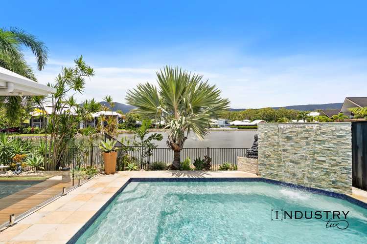 2 Lagoon Drive, Trinity Beach QLD 4879