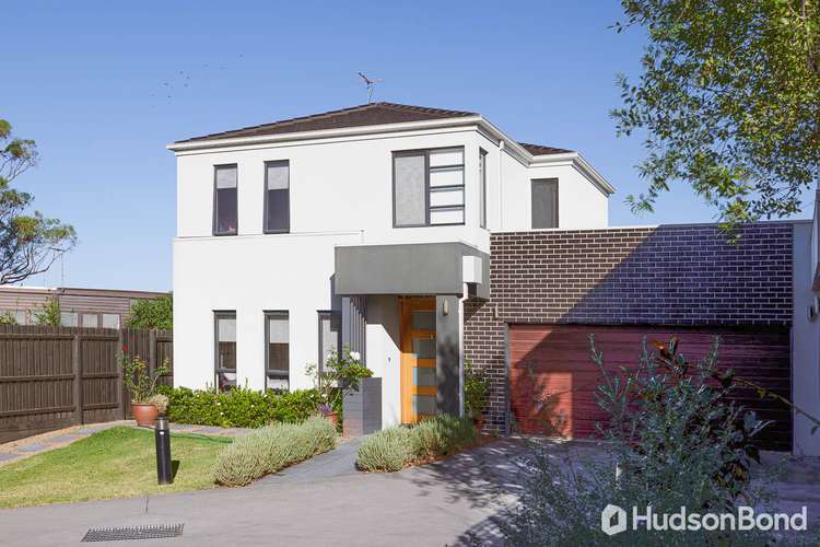 Main view of Homely townhouse listing, 10/37 Banool Road, Balwyn VIC 3103