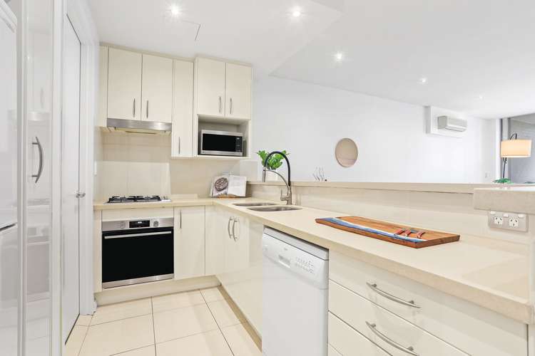 Third view of Homely apartment listing, 272/635 Gardeners Road, Mascot NSW 2020