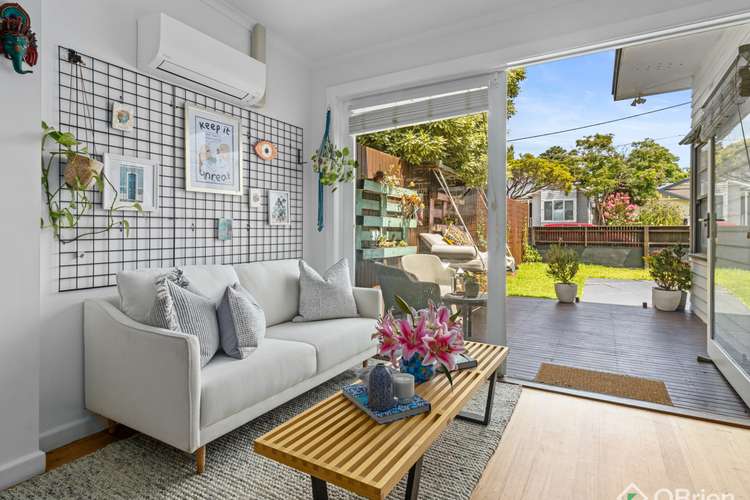 Main view of Homely townhouse listing, 1/19 Belle Crescent, Mordialloc VIC 3195