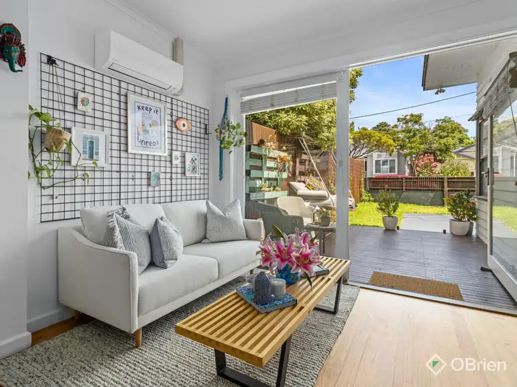 Main view of Homely townhouse listing, 1/19 Belle Crescent, Mordialloc VIC 3195
