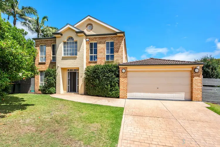 3 Bottlebrush Grove