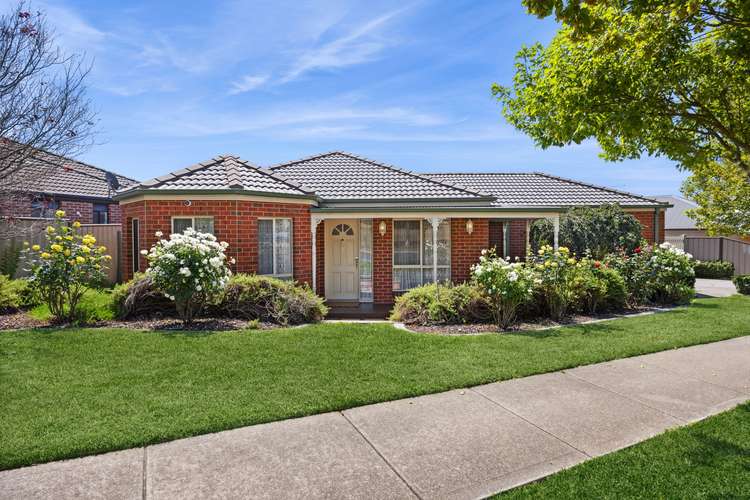 19 Golf Links Drive, Sunbury VIC 3429