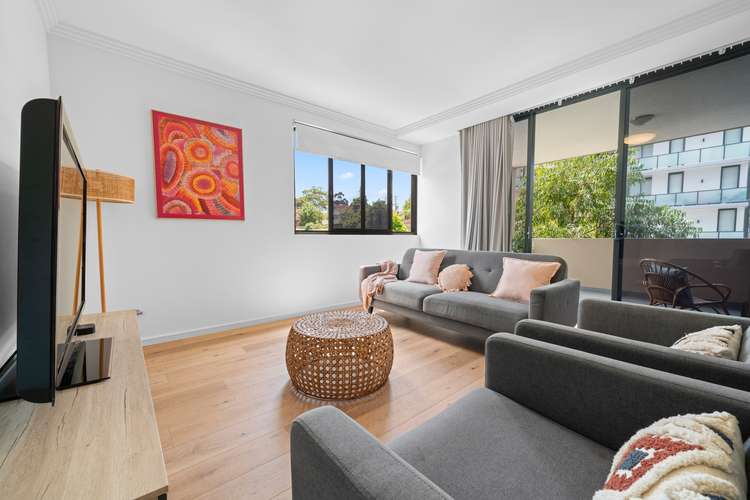 Main view of Homely unit listing, Level 2/18/70 Hills Street, North Gosford NSW 2250