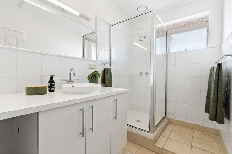 Fifth view of Homely apartment listing, 6/13 Dover Road, Williamstown VIC 3016