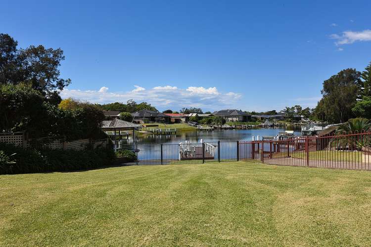 90a Jacobs Drive, Sussex Inlet NSW 2540