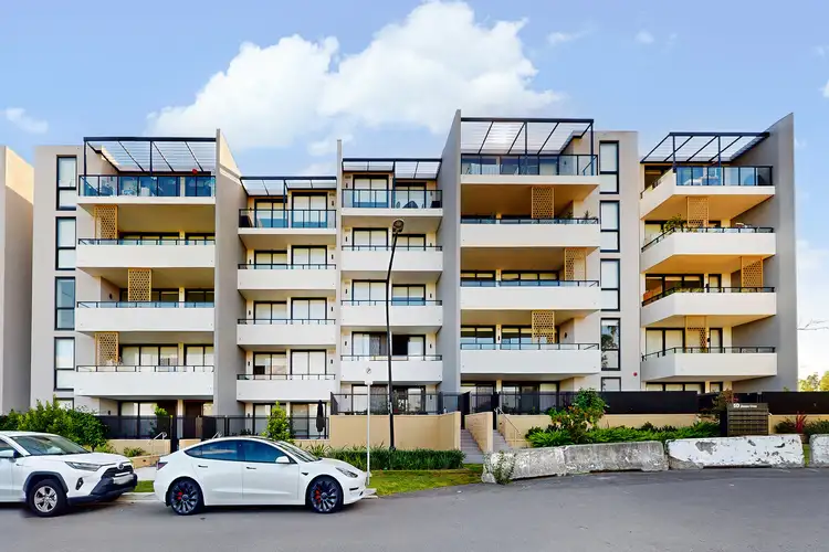 324/5D Josue Crescent