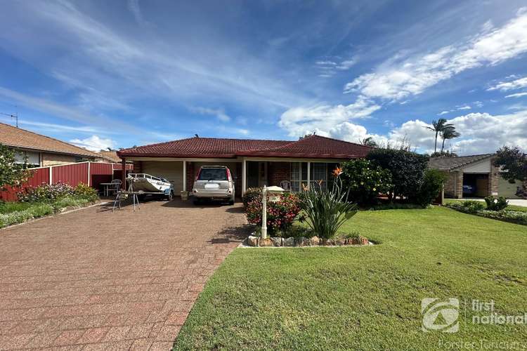 10 Constable Place, Tuncurry NSW 2428