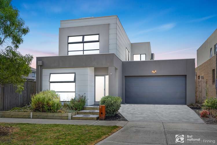 3 Savage Way, Clyde North VIC 3978