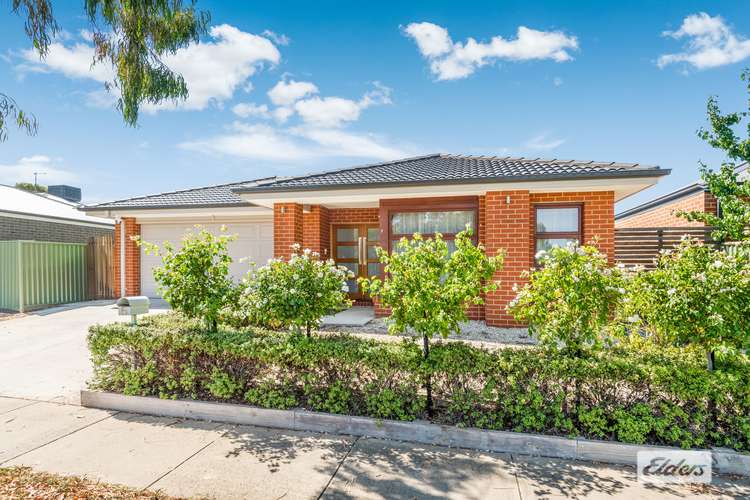 Main view of Homely house listing, 5 Inverness Drive, Junortoun VIC 3551