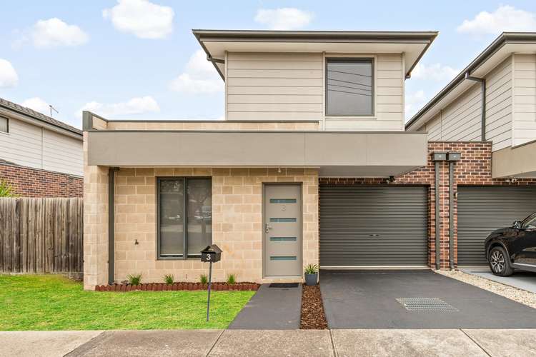 Main view of Homely townhouse listing, 3/28 Buckingham Street, Sydenham VIC 3037