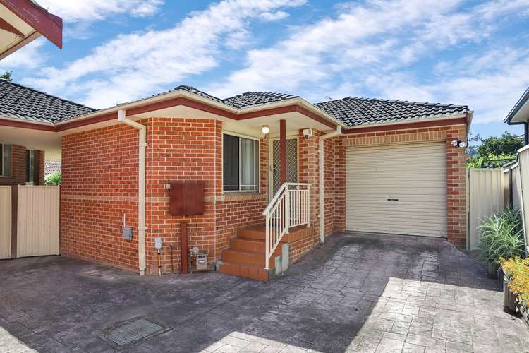 Main view of Homely villa listing, 4/67 Girraween Road, Girraween NSW 2145