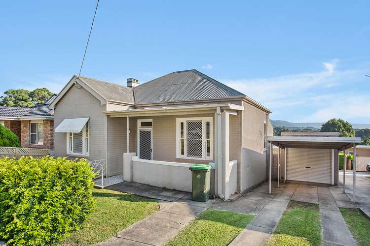 Main view of Homely house listing, 12 Urunga Parade, Wollongong NSW 2500