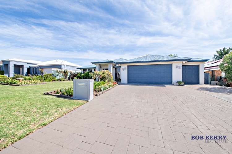 Second view of Homely house listing, 7 Robina Crescent, Dubbo NSW 2830