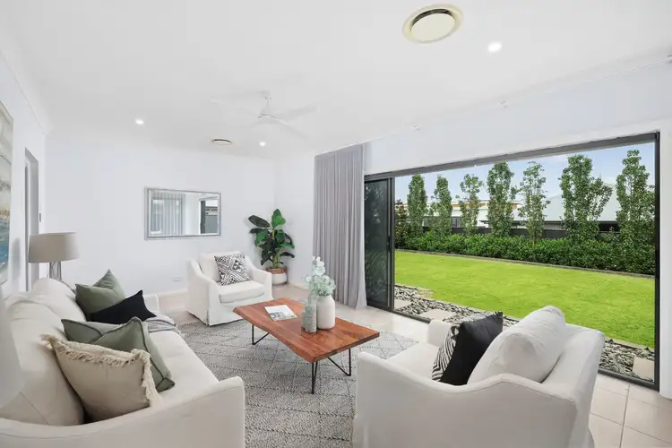 109 Gledswood Hills Drive