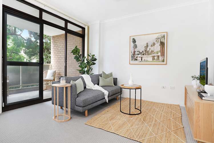 Main view of Homely unit listing, 2/2 Keira Street, Wollongong NSW 2500