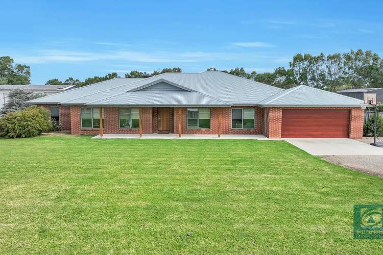 Main view of Homely house listing, 5 Furlong Court, Echuca VIC 3564