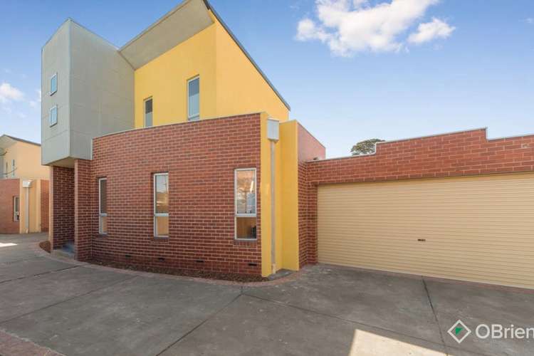 Main view of Homely townhouse listing, 2/15 Nepean Highway, Safety Beach VIC 3936