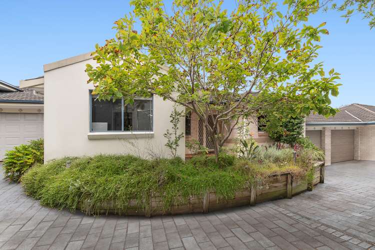 Main view of Homely villa listing, 2/2 Arras Parade, Ryde NSW 2112