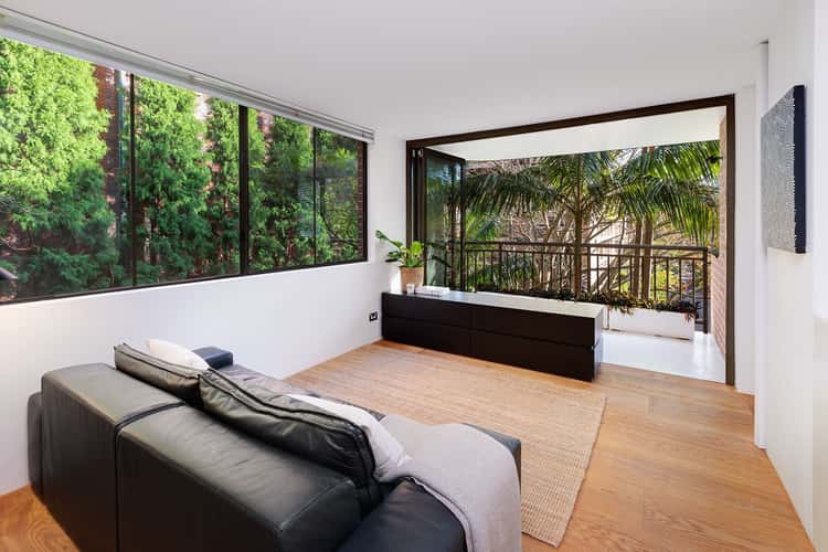 Second view of Homely apartment listing, 4E/6 Macleay Street, Potts Point NSW 2011