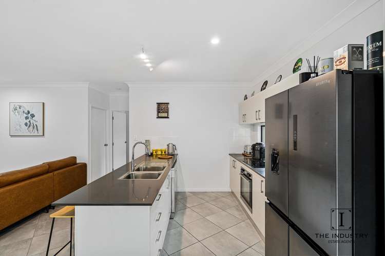 Fifth view of Homely semiDetached listing, 2/31 Anson Street, Bentley Park QLD 4869