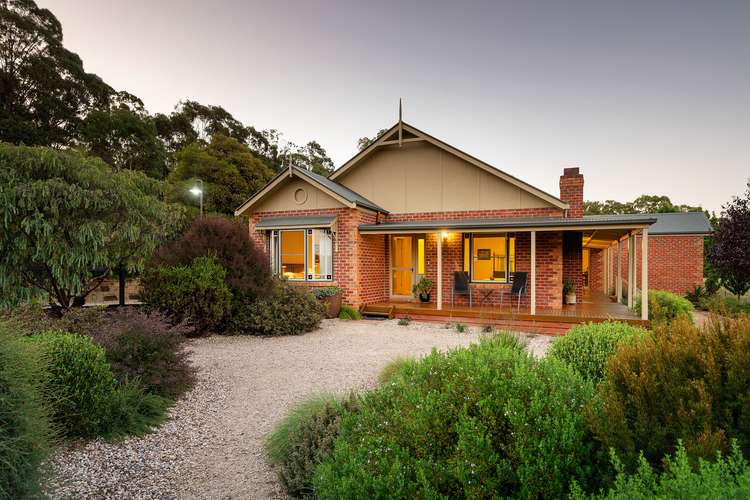 31 Chapmans Road, Castlemaine VIC 3450