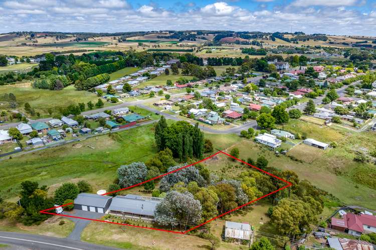 31 East Street, Crookwell NSW 2583