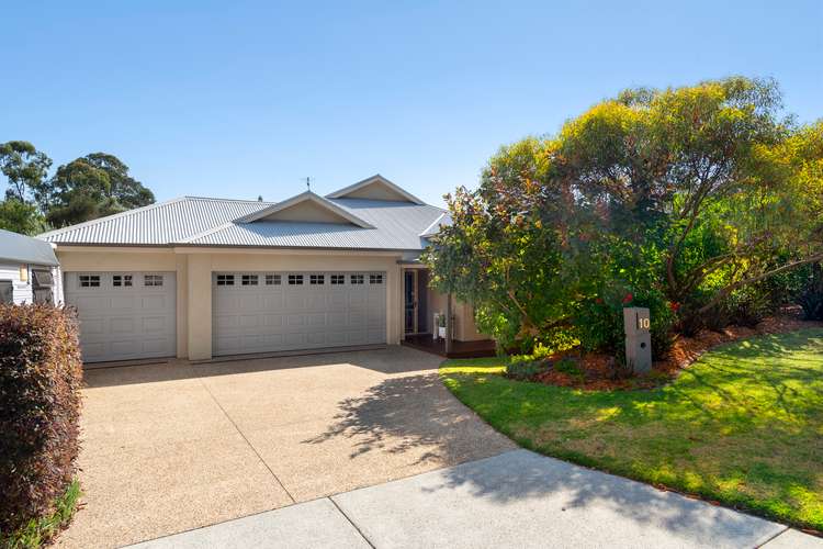 Fourth view of Homely house listing, 10 Fairway Crescent, Mccrae VIC 3938