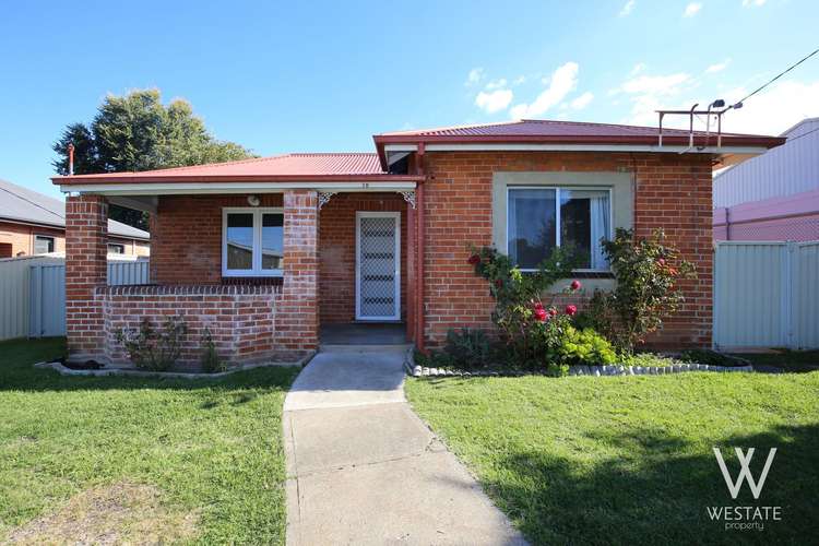 Main view of Homely house listing, 18 Oakes Street, Bathurst NSW 2795