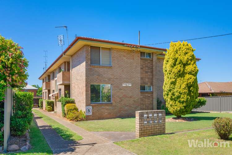 Main view of Homely unit listing, 4/4 Milson Street, Charlestown NSW 2290