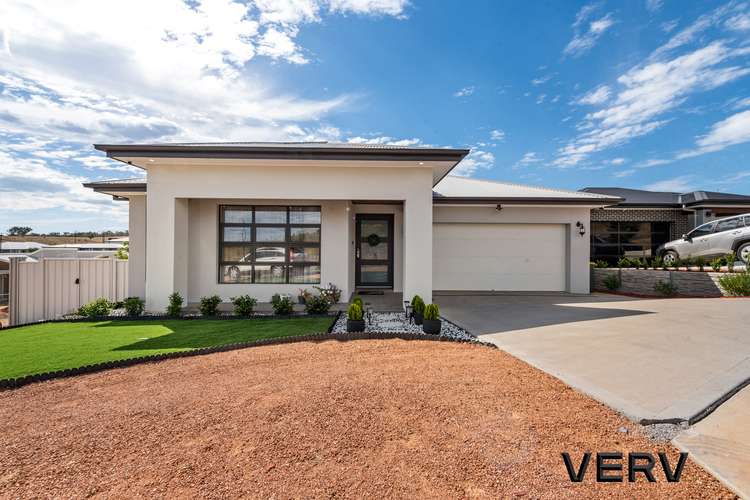 Main view of Homely house listing, 7 Kerry Crest, Whitlam ACT 2611