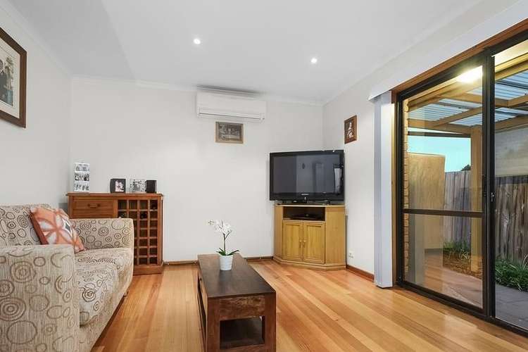 Main view of Homely unit listing, 2/10 Atlantic Street, Clayton VIC 3168