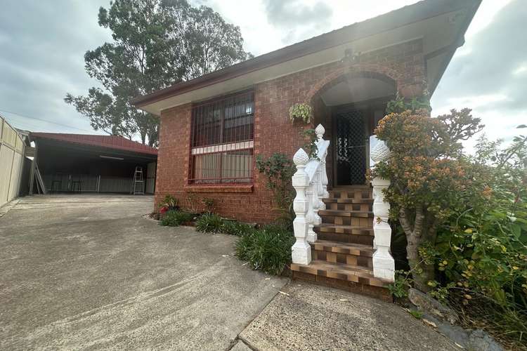 38 Alamein Road, Bossley Park NSW 2176