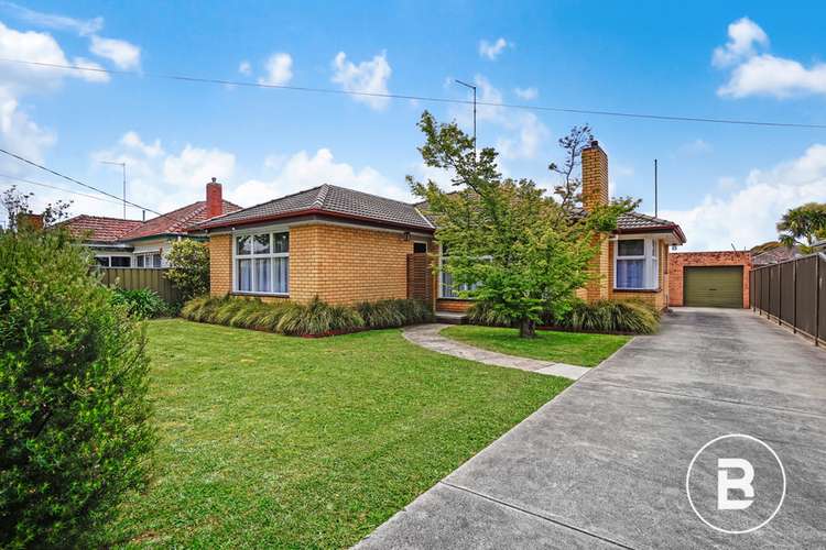 Main view of Homely house listing, 10 Grammar Street, Wendouree VIC 3355