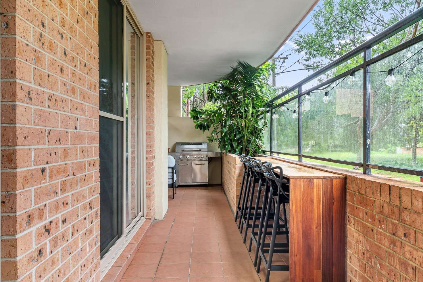 Main view of Homely unit listing, 10/17-21 Mansfield Avenue, Caringbah NSW 2229