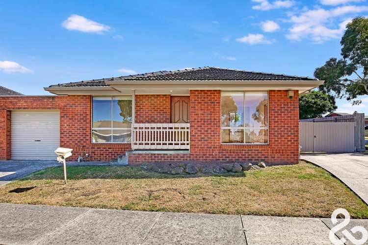 Main view of Homely unit listing, 1/15 Prince Of Wales Avenue, Mill Park VIC 3082