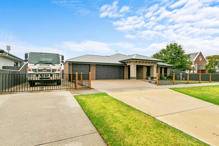 Main view of Homely house listing, 54 Queen Street, Rosedale VIC 3847