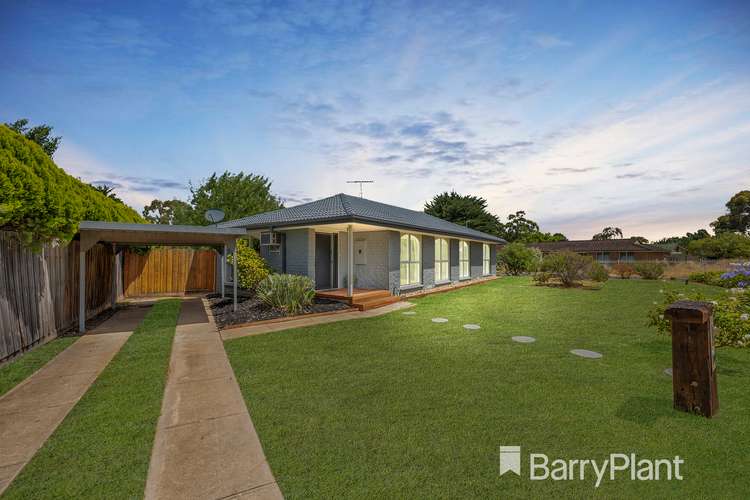 9 Linlithgow Way, Melton West VIC 3337