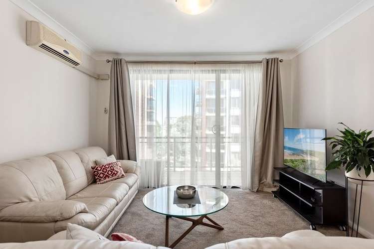 Third view of Homely apartment listing, 511/3-11 Orara Street, Waitara NSW 2077