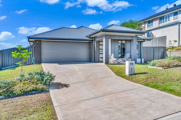 7 Canter Close, Rutherford NSW 2320