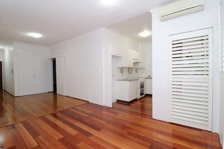 Main view of Homely unit listing, 5/9-10 Alexandra Parade, Rockdale NSW 2216