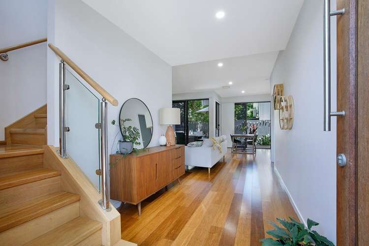 Main view of Homely townhouse listing, 1/118 Pembroke Street, Carina QLD 4152