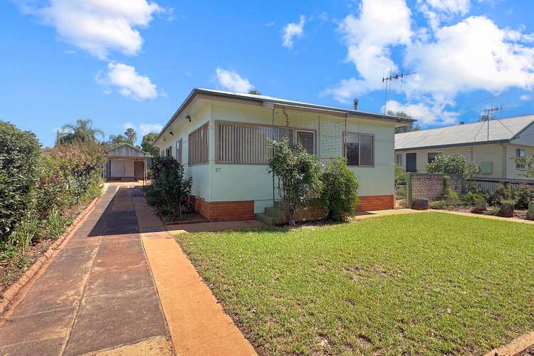 Main view of Homely house listing, 27 Woodiwiss Avenue, Cobar NSW 2835