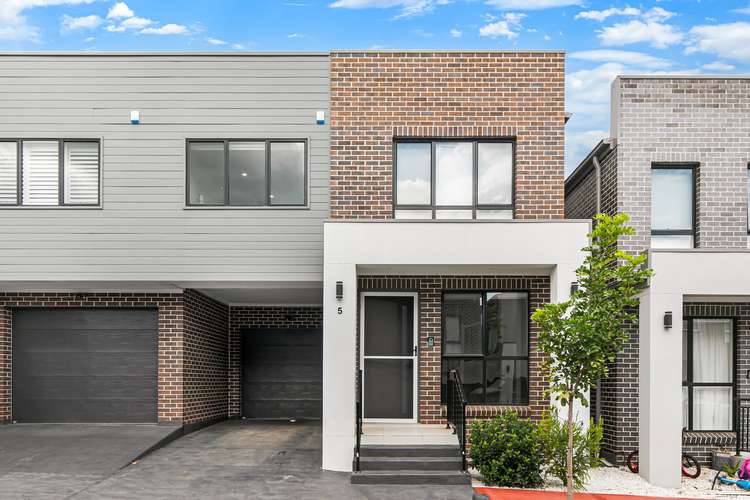 Main view of Homely townhouse listing, 5 Ashwini Glade, Box Hill NSW 2765