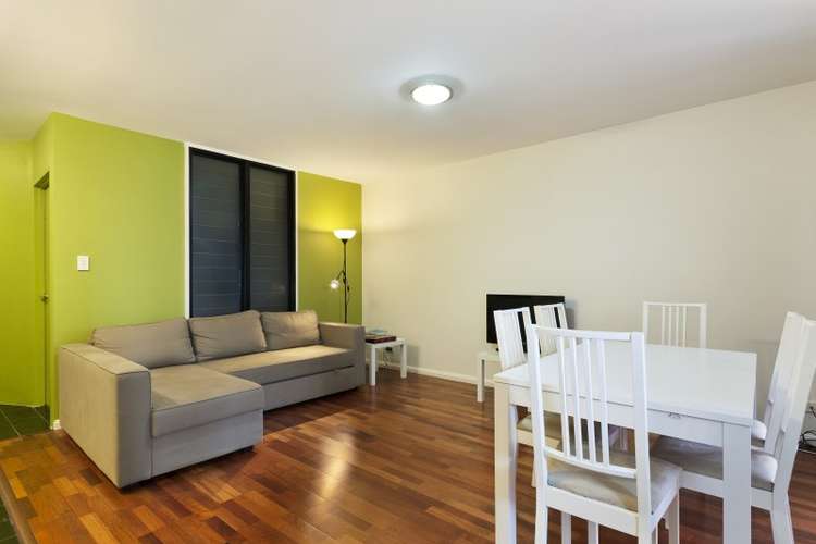 Main view of Homely apartment listing, 5/128 Cathedral Street, Woolloomooloo NSW 2011