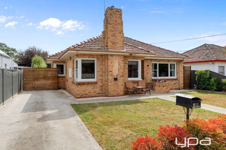 Main view of Homely house listing, 211 Dowling Street, Wendouree VIC 3355